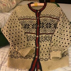 L L Bean Ladies Wool knit Sweater